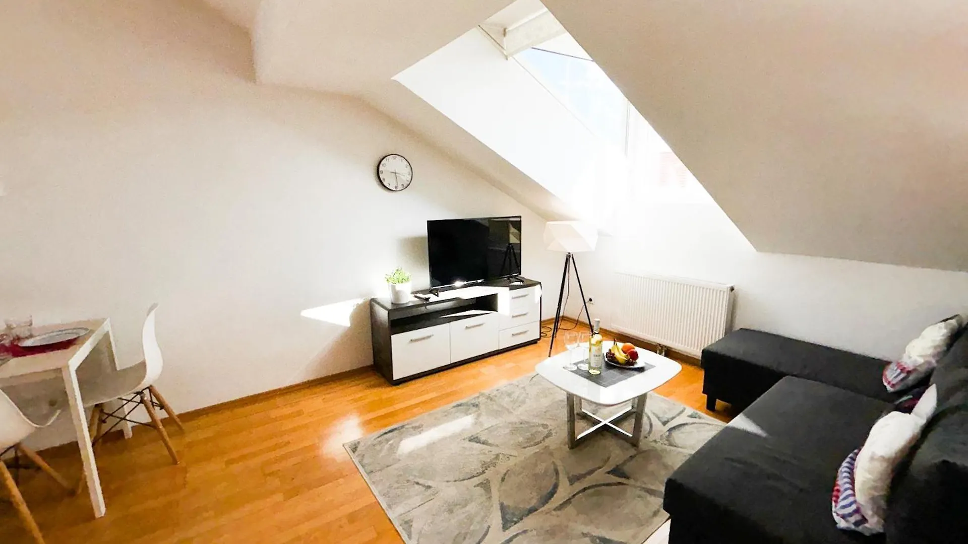 Sonniges Apartment Mit Terrasse, 15Min Ins Zentrum location
