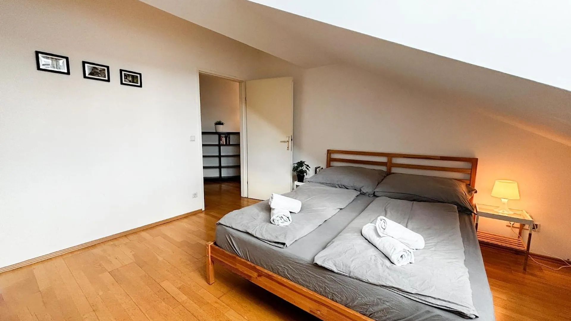 Sonniges Apartment Mit Terrasse, 15Min Ins Zentrum Vienna