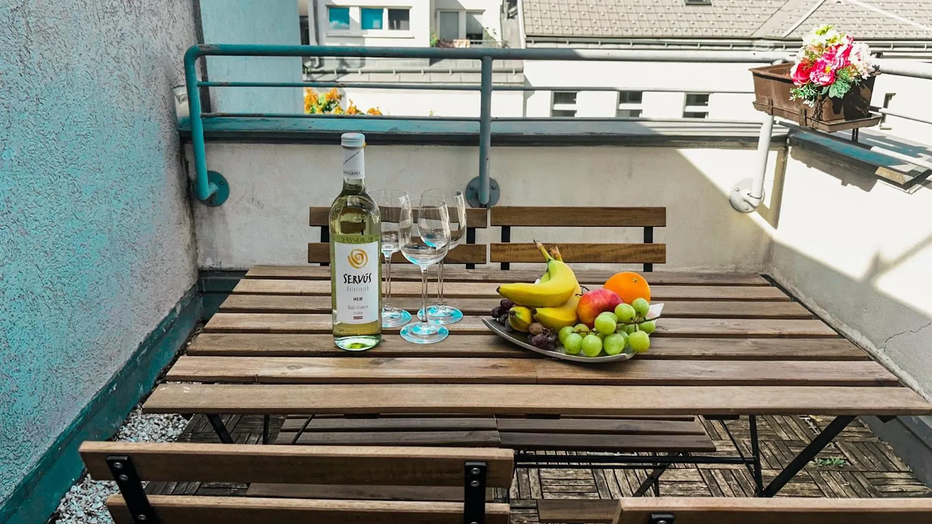 Sonniges Apartment Mit Terrasse, 15Min Ins Zentrum Vienna Austria